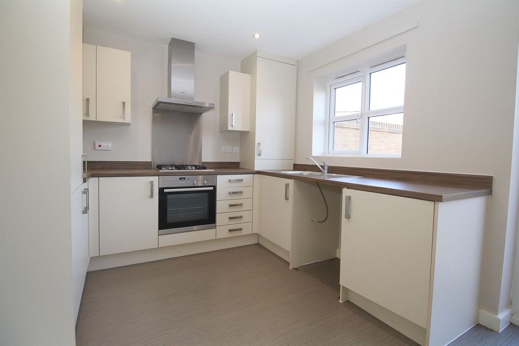 Property photo 2 of 22 Kitchen