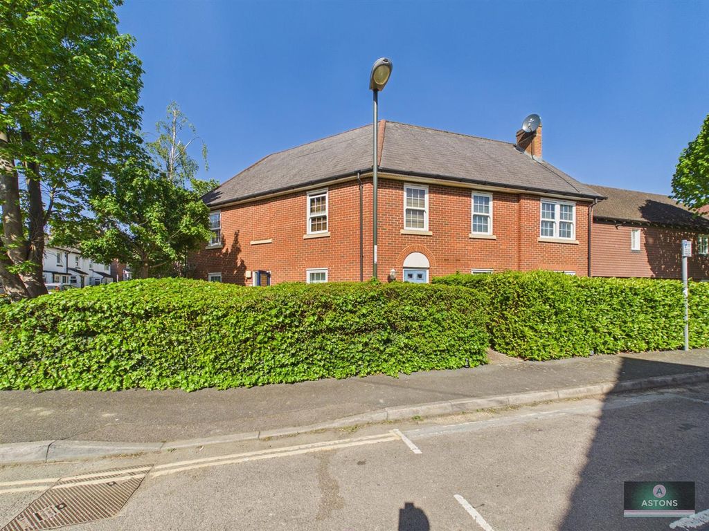 Property photo 1 of 9 Cam02067G0-Pr0262-Still007.Jpg