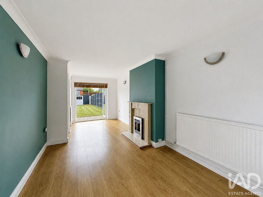 Property photo 2 of 14