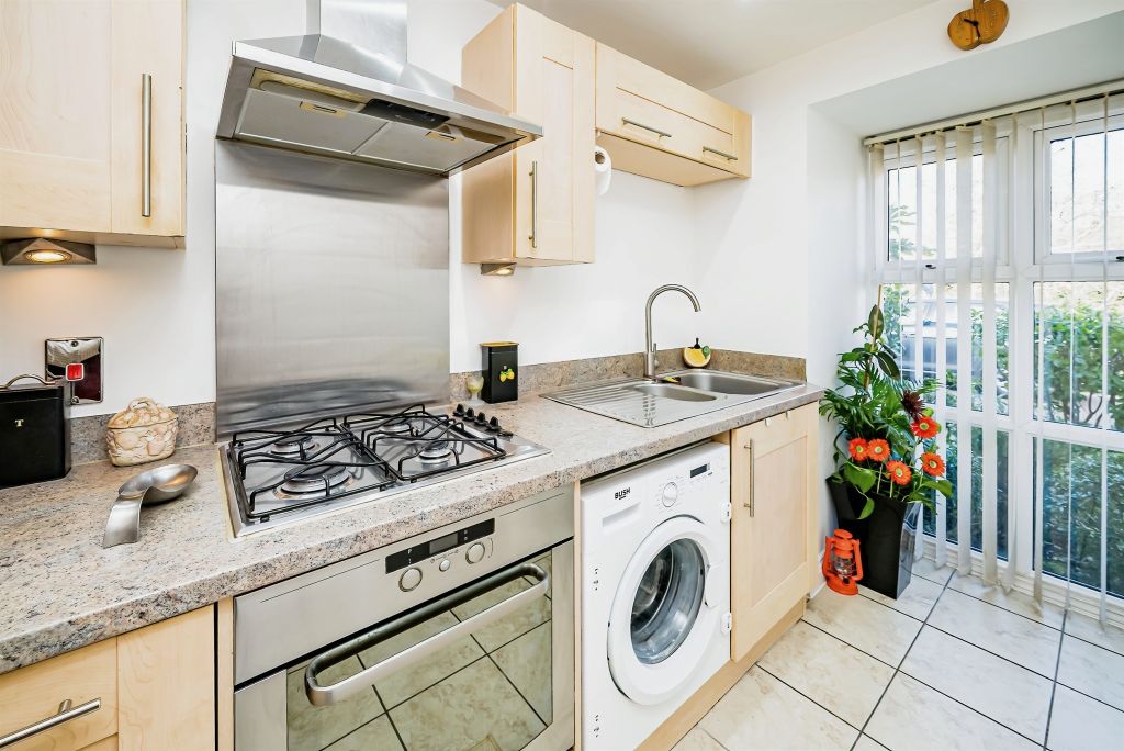 Property photo 3 of 17