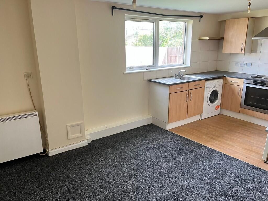 Property photo 3 of 5