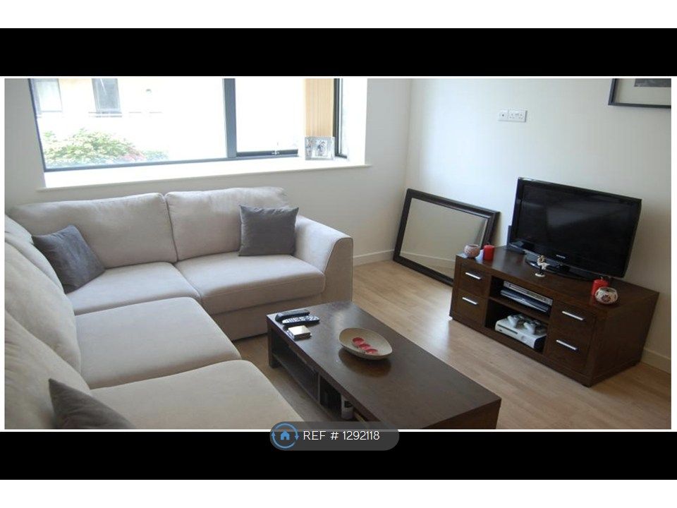 Property photo 3 of 5 Lounge Area