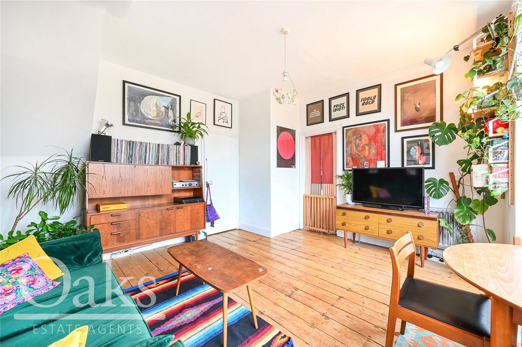 Property photo 3 of 12 Picture No. 06