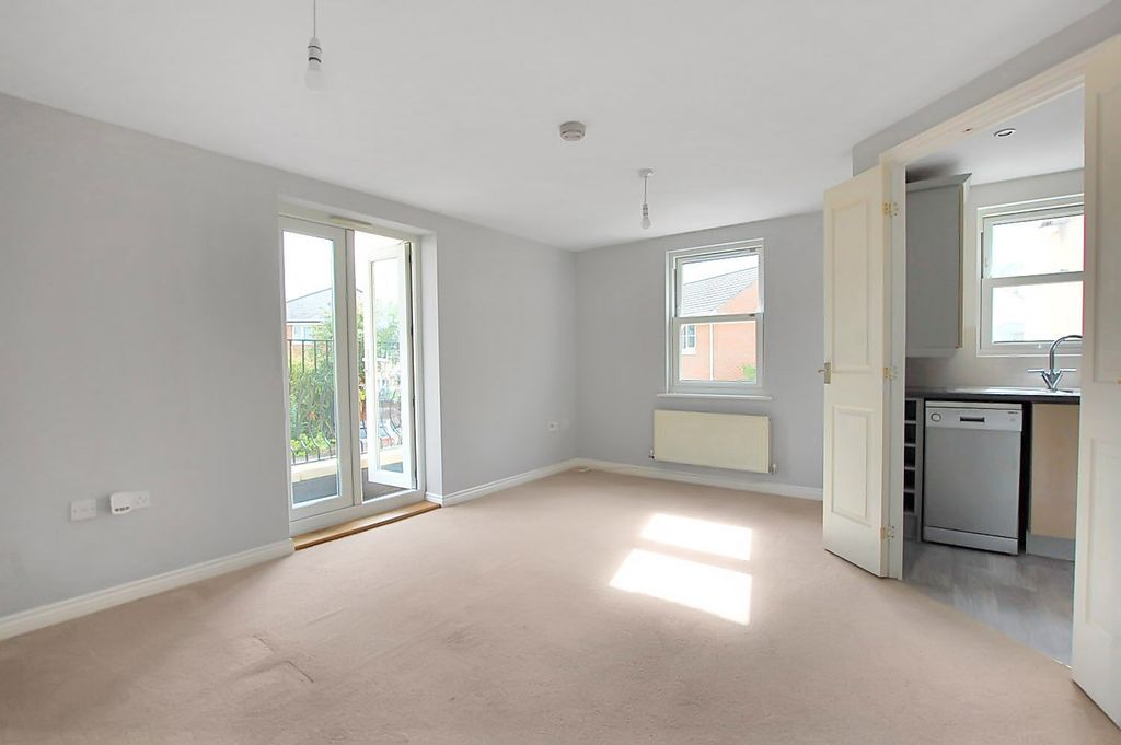 Property photo 3 of 10