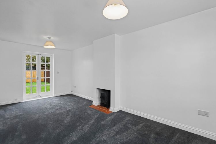 Property photo 3 of 9 340971