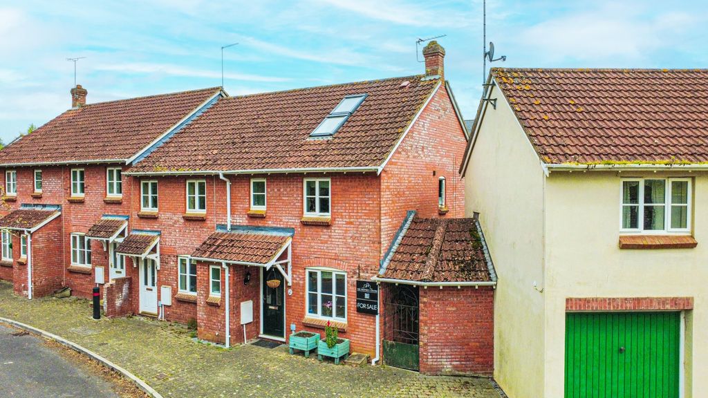 Property photo 2 of 17 5064287