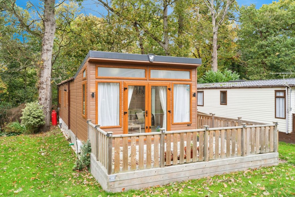 Property photo 1 of 17 Photo