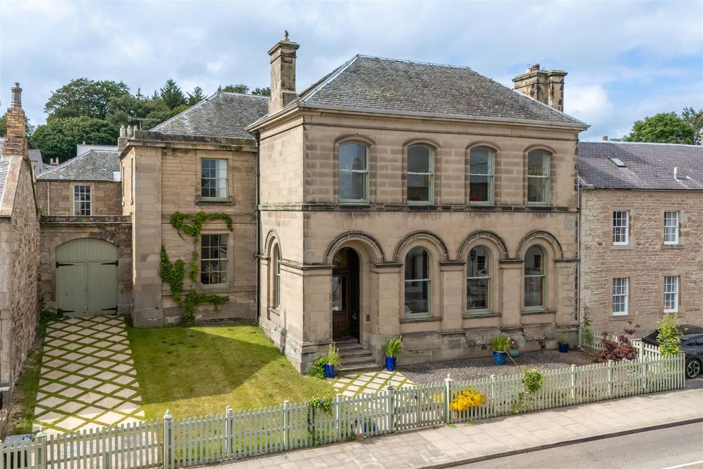 Property photo 1 of 39 Old_Bank_House-1.Jpg
