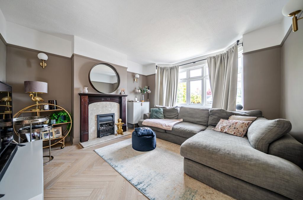 Property photo 2 of 21 1456928-5-69Fdb74...