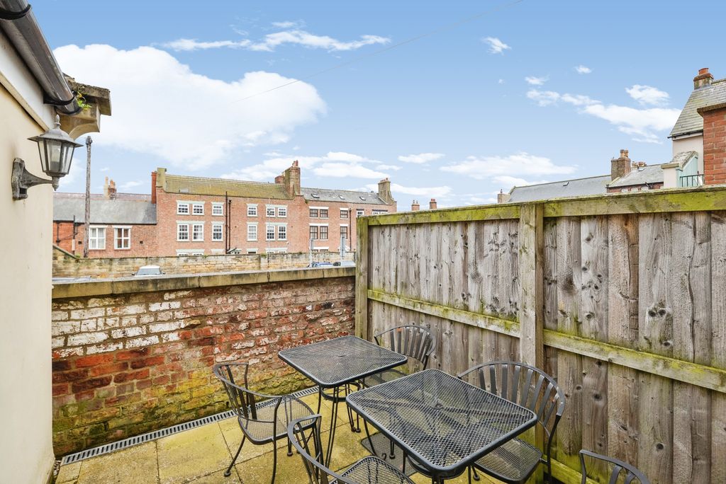 Property photo 3 of 14 Photography