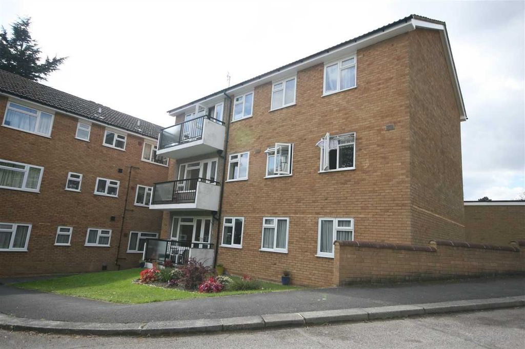 Property photo 1 of 1