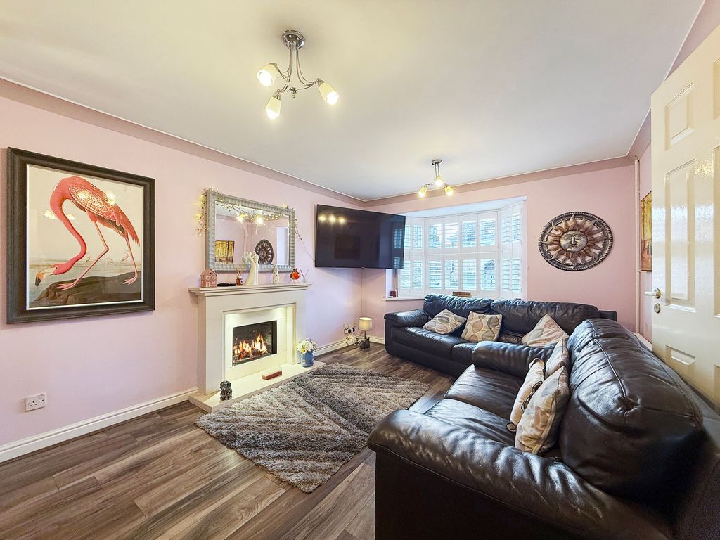 Property photo 2 of 51