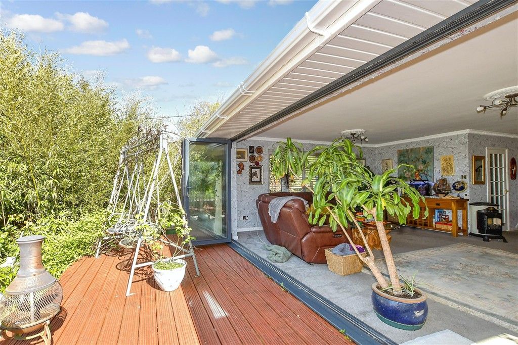 Property photo 1 of 15 External Lifestyle Photograph