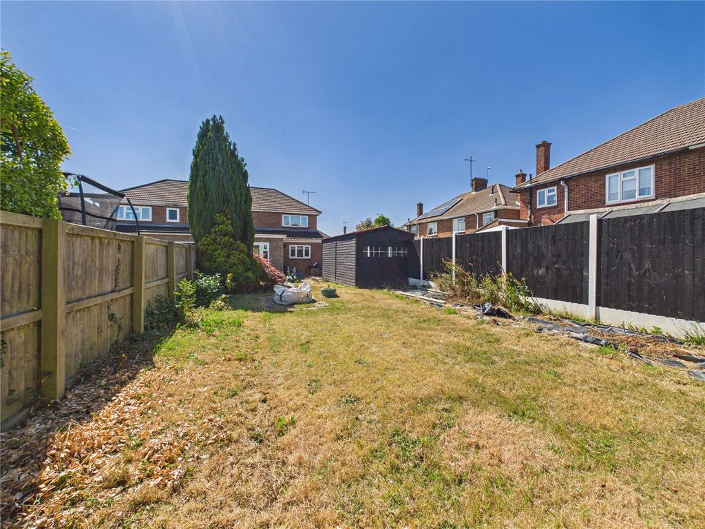Property photo 2 of 18 Picture No. 15
