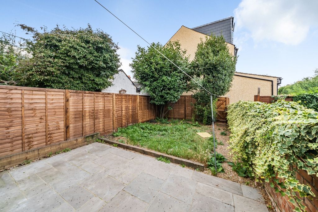 Property photo 2 of 7 1036296 (7)