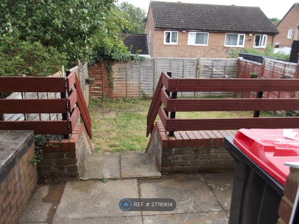 Property photo 3 of 28