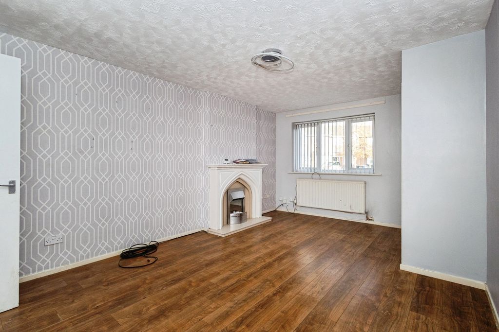 Property photo 2 of 20 Pbox-Img.Jpg