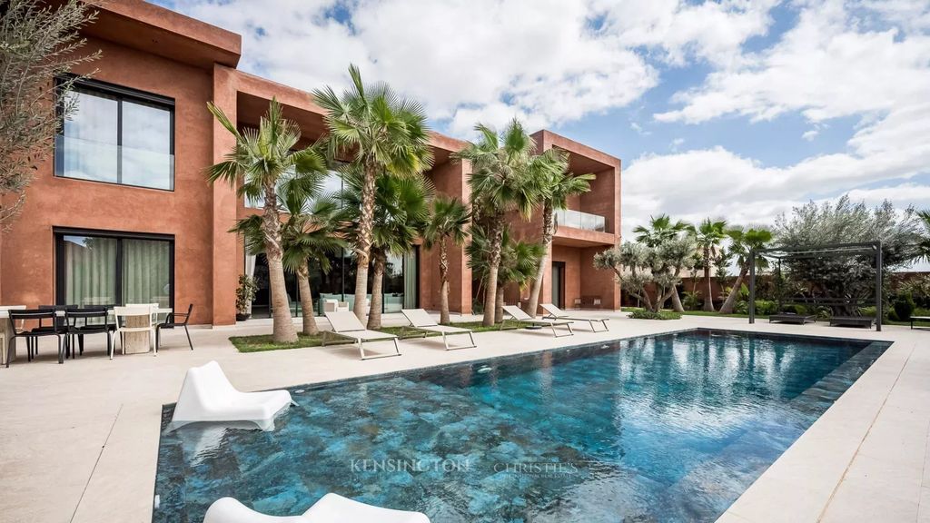 Property photo 2 of 4