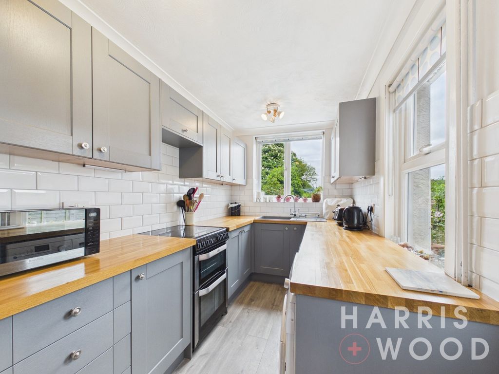 Property photo 2 of 19 5133932