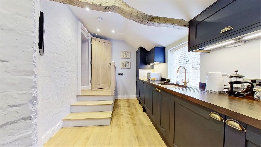 Additional image 7 of 2 bed flat to rentNew Street, Ledbury HR8