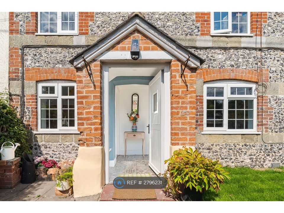 Property photo 2 of 35 Front Door &amp; Porch Entrance