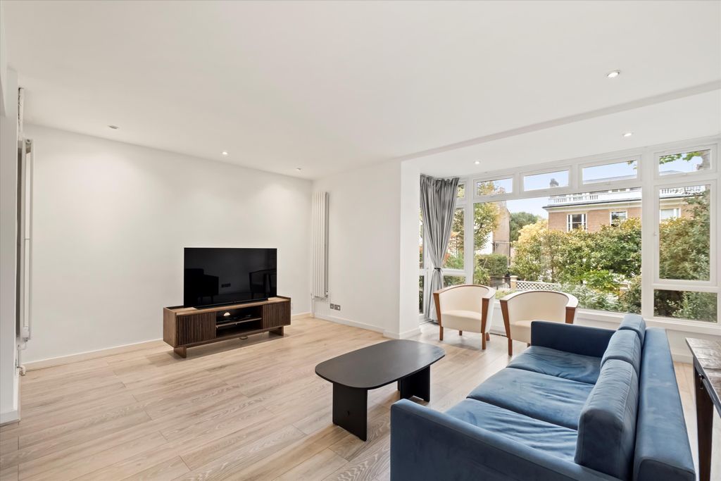 Property photo 3 of 20 Image