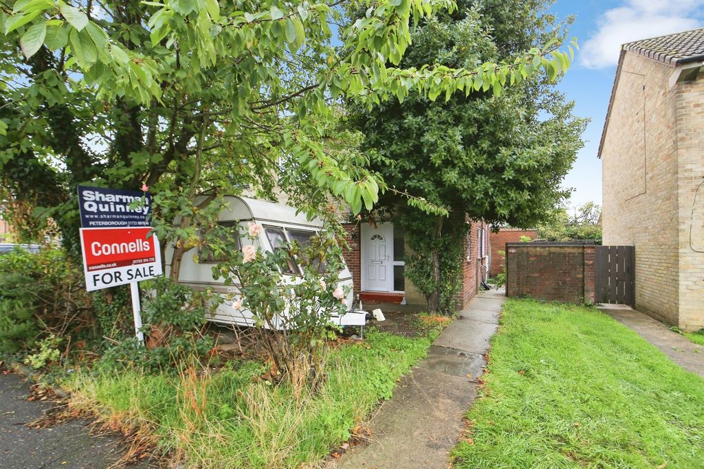 Property photo 1 of 12