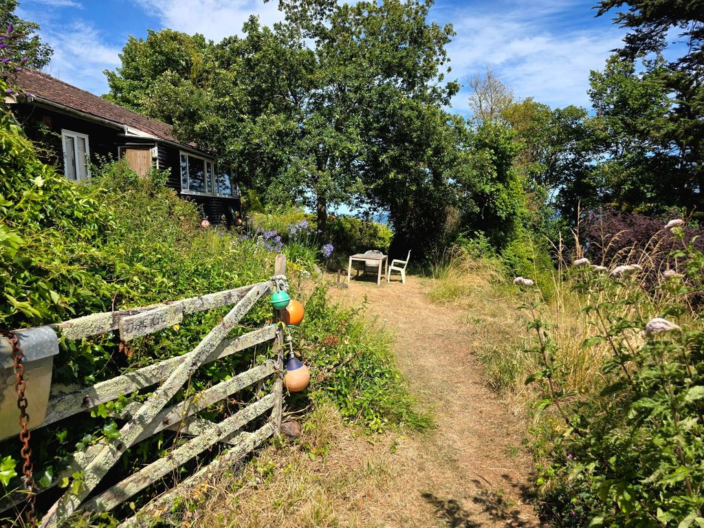 Property photo 2 of 47