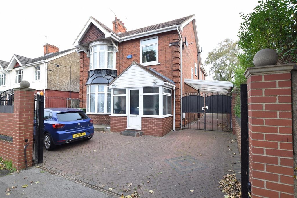 Property photo 1 of 27 Front