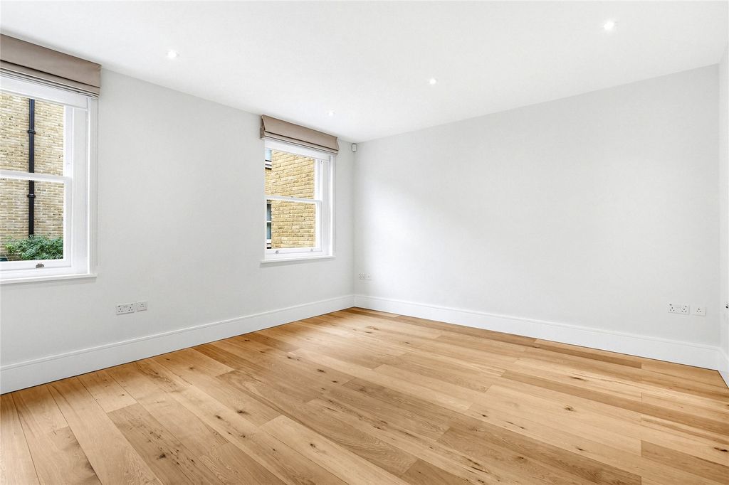 Property photo 2 of 13 Picture No. 08