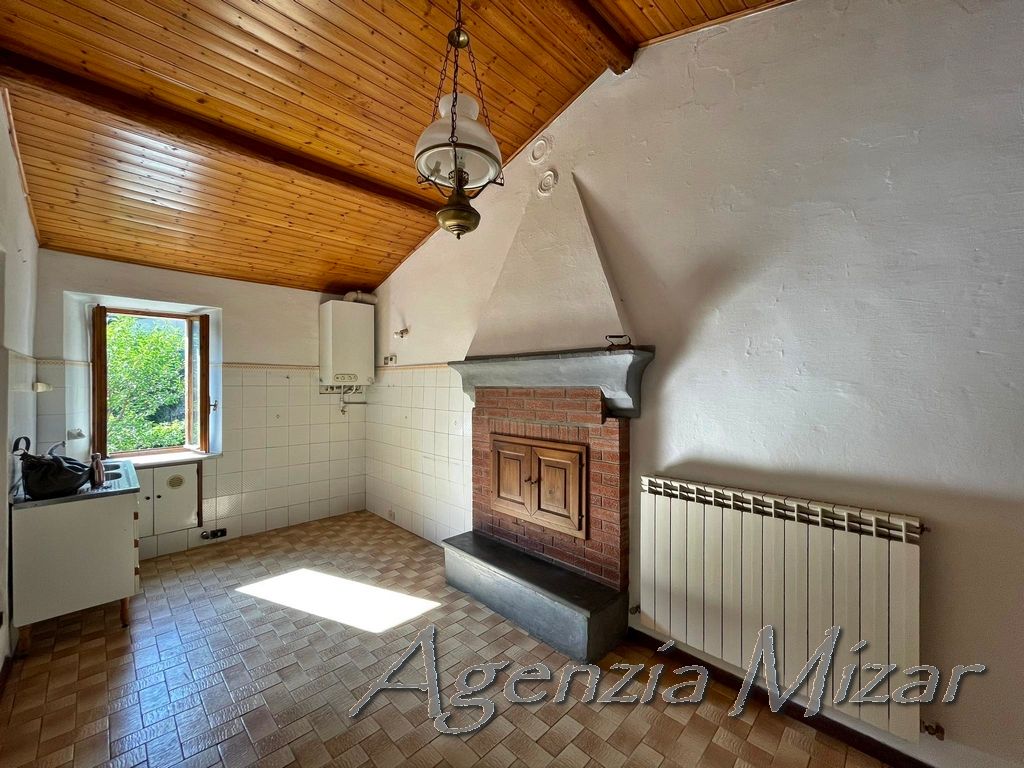 Property photo 1 of 27