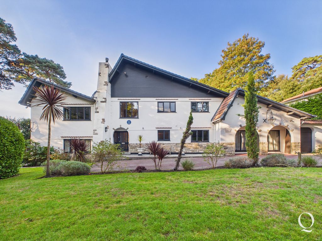 Property photo 1 of 27