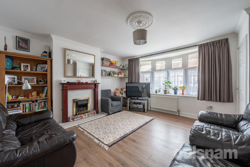 Property photo 3 of 14 Picture No. 04