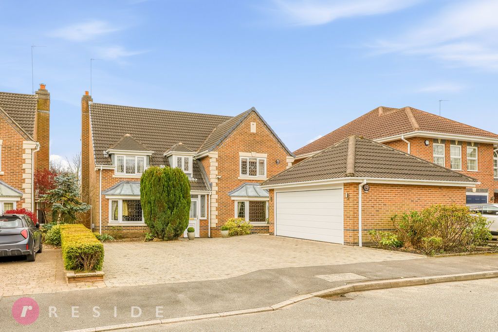 Property photo 1 of 27 House