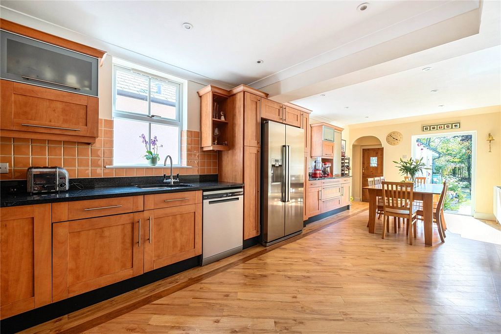 Property photo 2 of 26 Picture 2