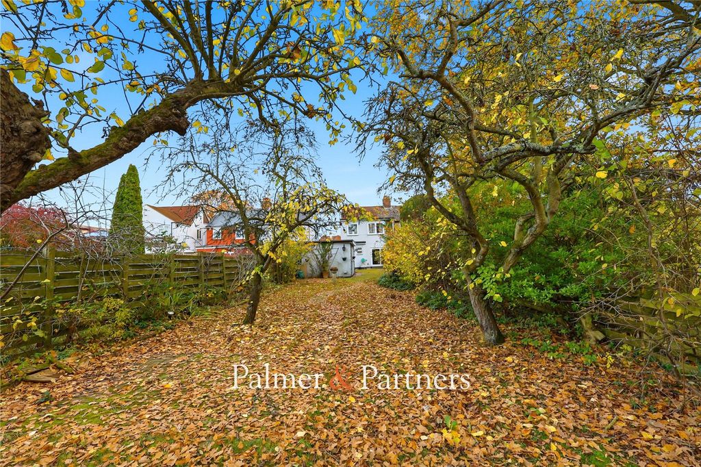 Property photo 2 of 25 Picture No. 31