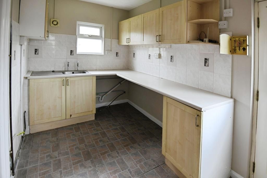 Property photo 3 of 14 Photo 3