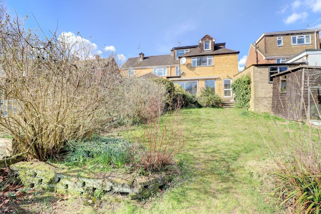 Property photo 3 of 17 Picture No. 11