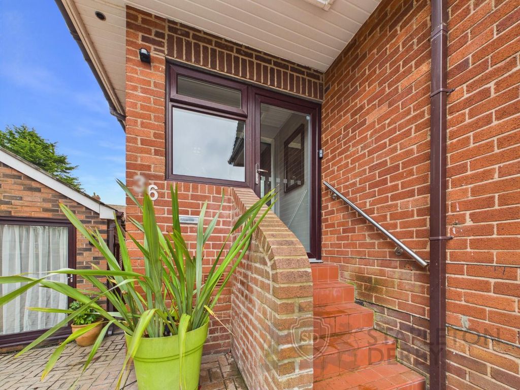 Property photo 2 of 44 Cam04720G0-Pr0193-Still048.Jpg