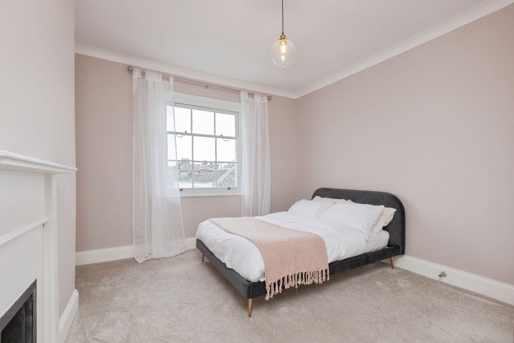 Property photo 2 of 11 Pbox-Img.Jpg