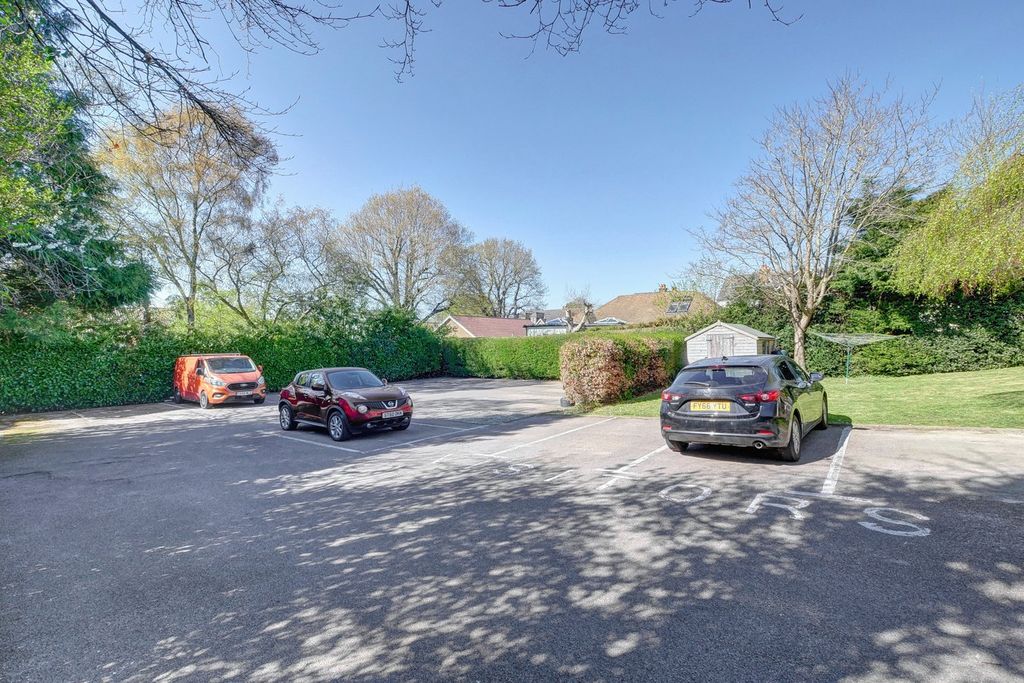 Additional image 13 of 2 bed flat for saleHailsham Road, Heathfield TN21