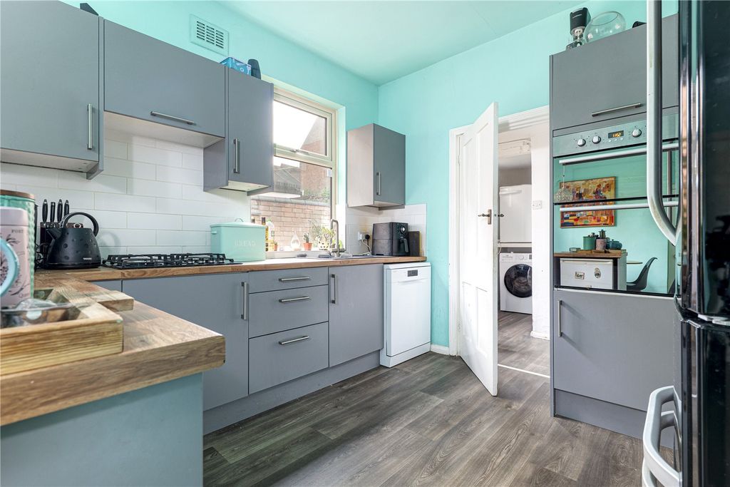 Property photo 2 of 21 Picture 2