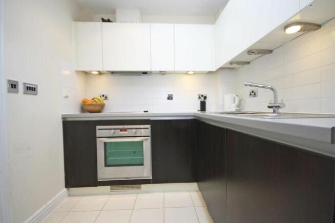 Property photo 2 of 7 03Kitchen