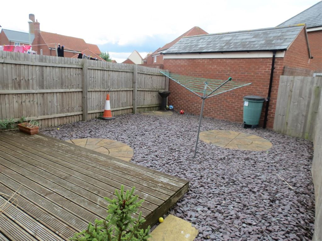 Property photo 2 of 6
