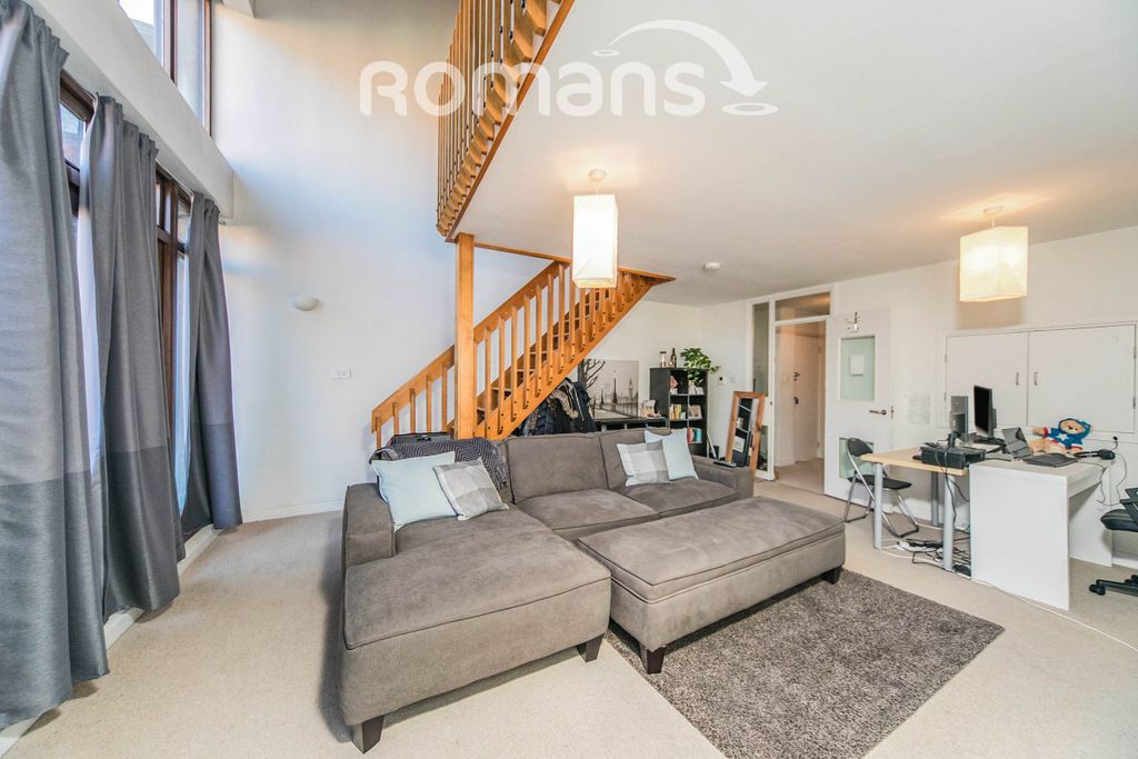 Property photo 2 of 8 4d455808-Ff67-4693-B