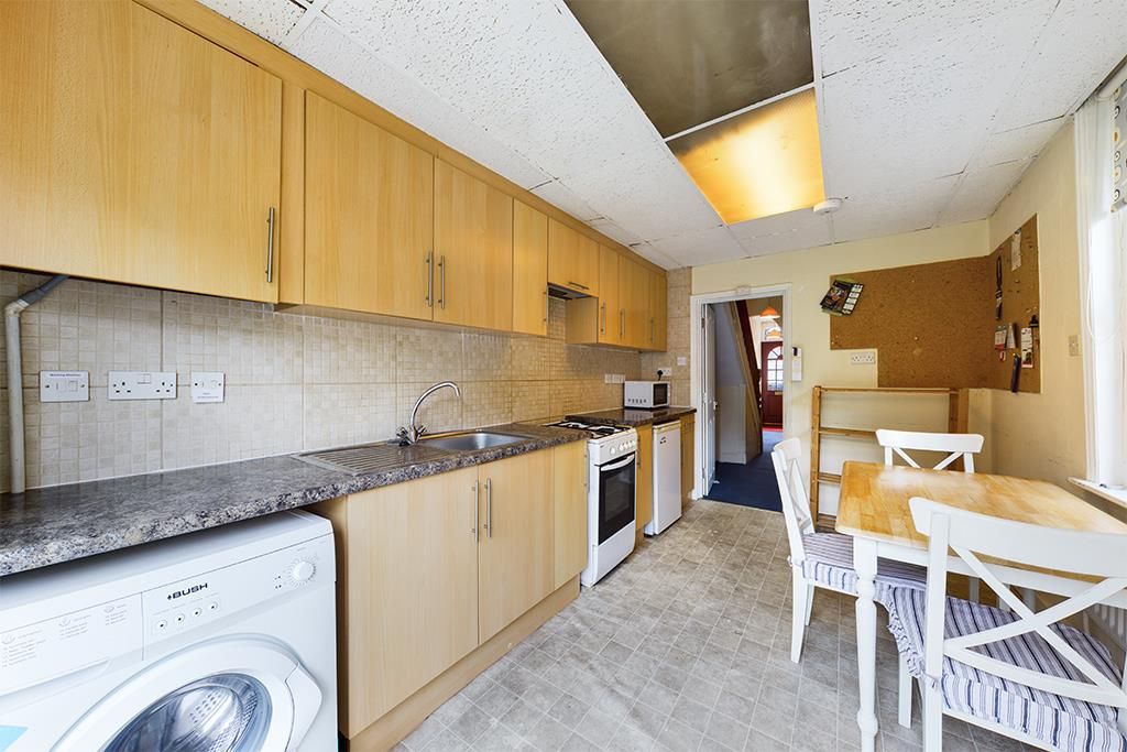 Property photo 3 of 11 Cam00627P1-Pr0166-Still03.Jpg