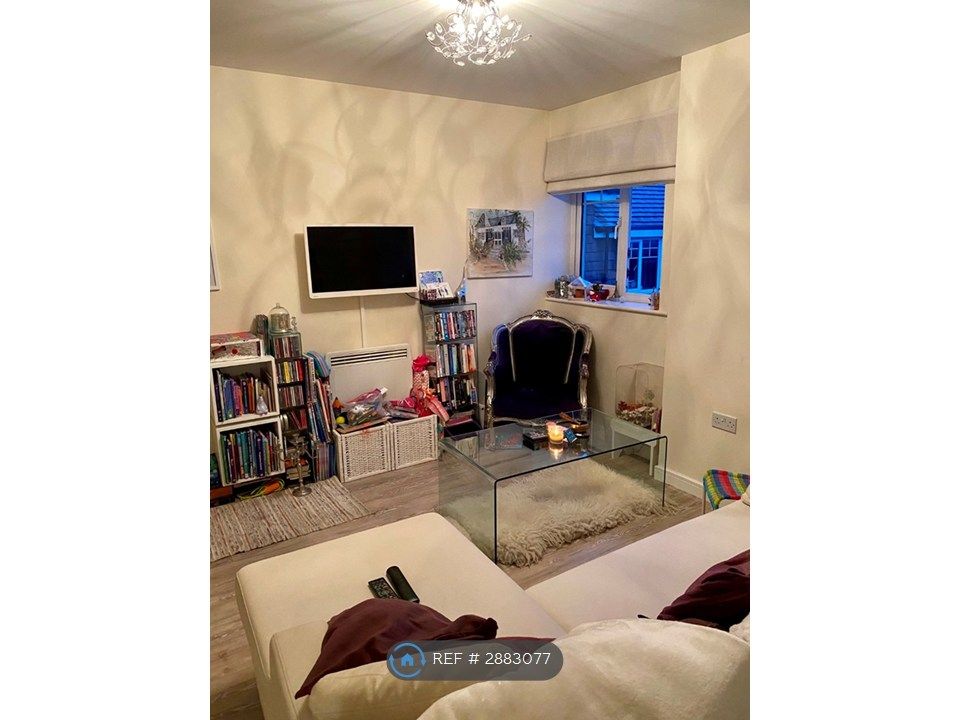 Property photo 2 of 15
