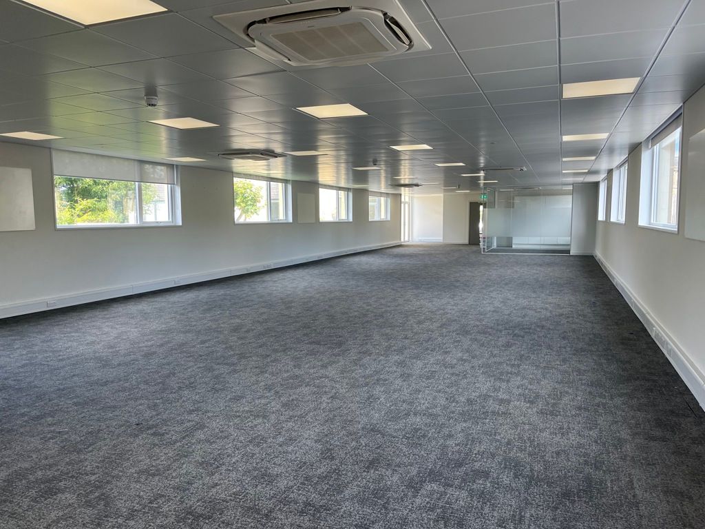 Property photo 3 of 6 Photo 9