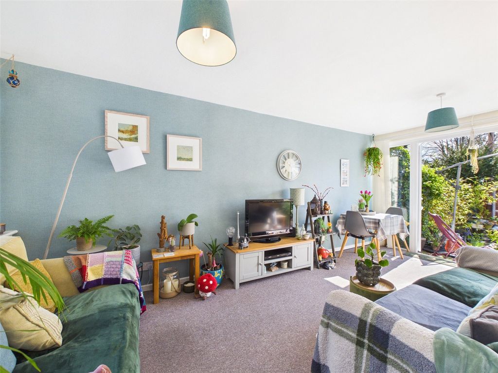 Property photo 2 of 18 Picture No. 20