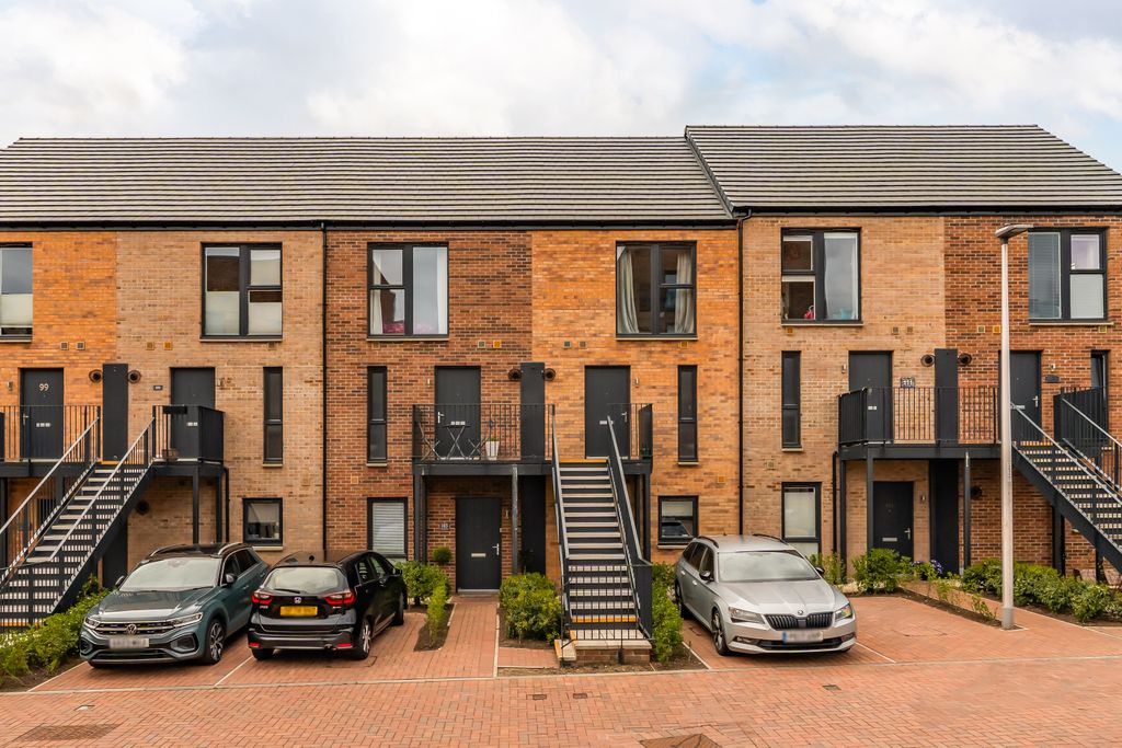 Property photo 1 of 28 Primary Property Image